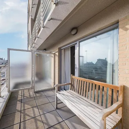 Quiet With Sunny Terrace Appartement Middelkerke
