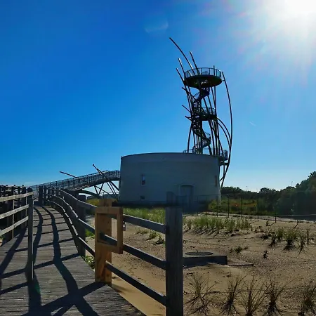 Quiet With Sunny Terrace Daire *