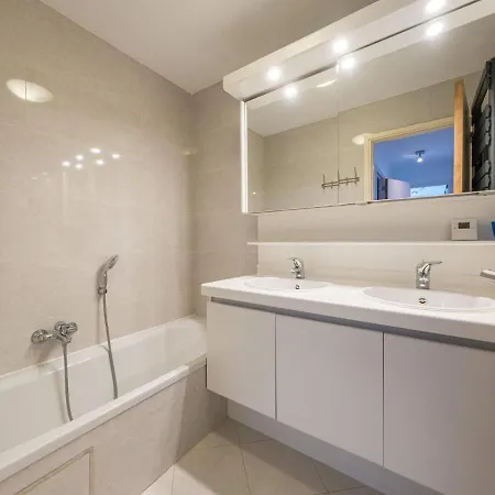 Quiet With Sunny Terrace *